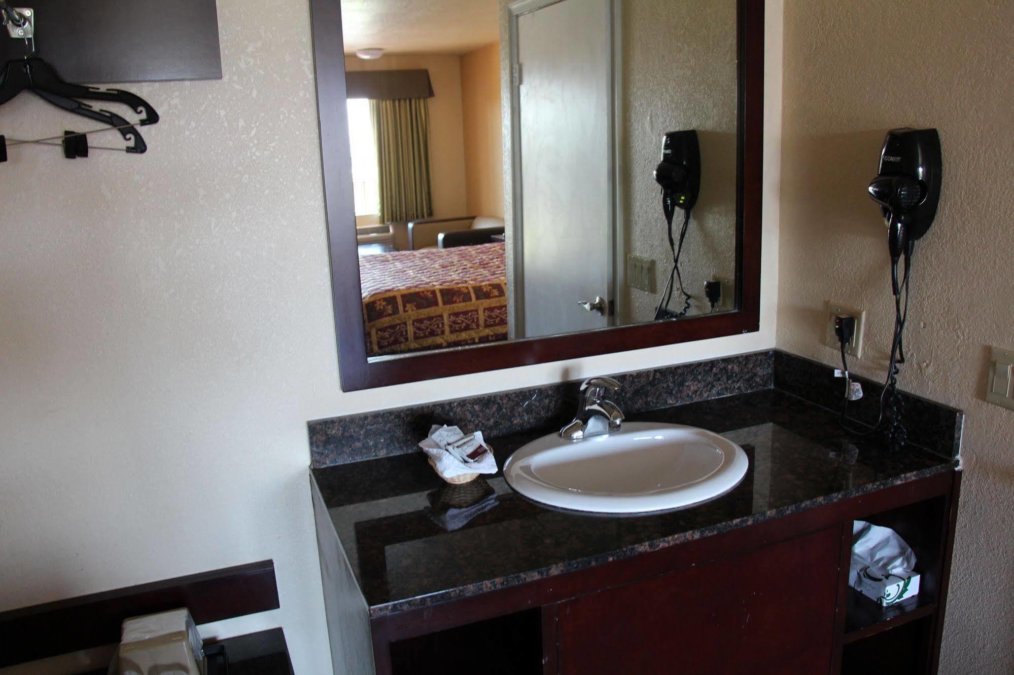 Budget Inn Anaheim/Santa Ana Ngoại thất bức ảnh